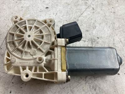 BMW 5 E60 Bal első Ablakemelő Motor