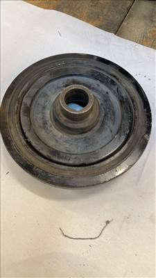 Mercedes E 270 W210 mercedes 2,7 CDI főtengely ékszíjtárcsa a6120300203