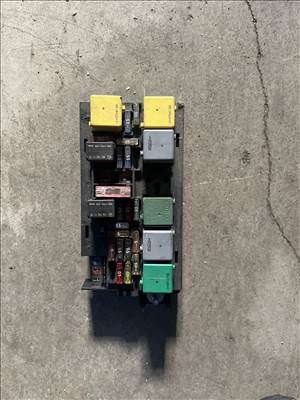 Mercedes ML 320 W164 Biztosíték tábla  a1645402972