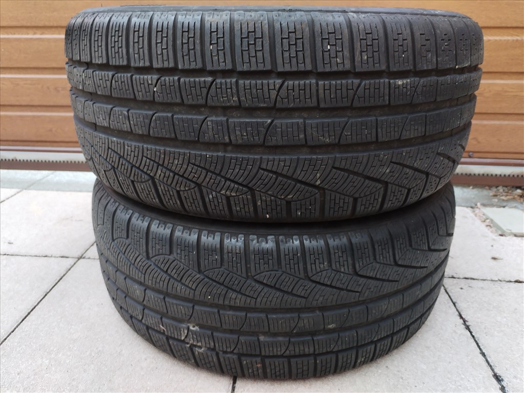  255/4020" használt Pirelli téli gumi 2 db  1. kép