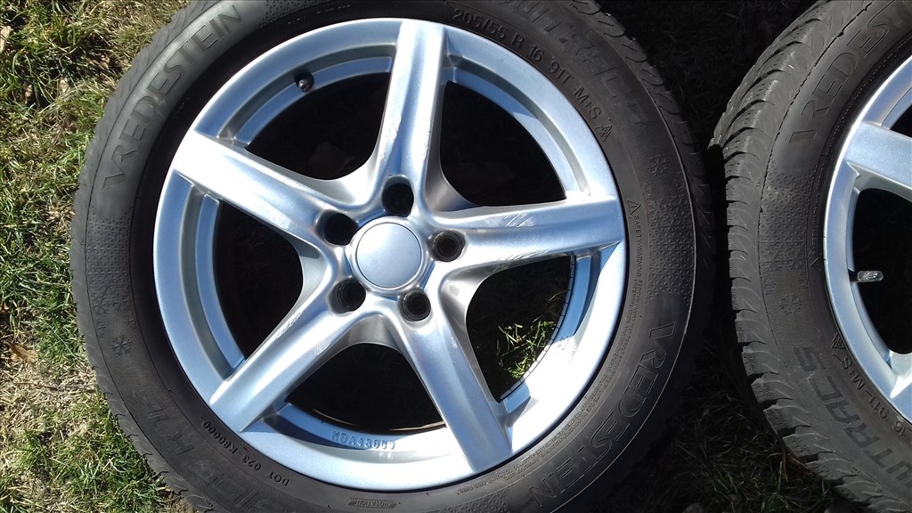  5x108 lyukosztású 6,5JJ 16" használt Alutec alufelni Ford Volvo 4. kép
