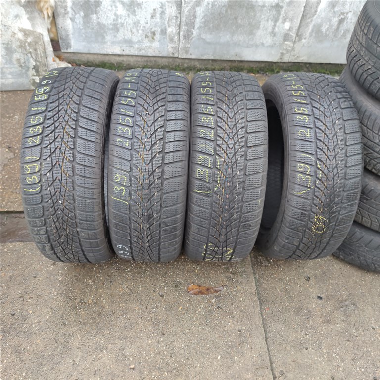  235/55 R19 Dunlop téli gumi 90000ft a 4db/39/ 5. kép