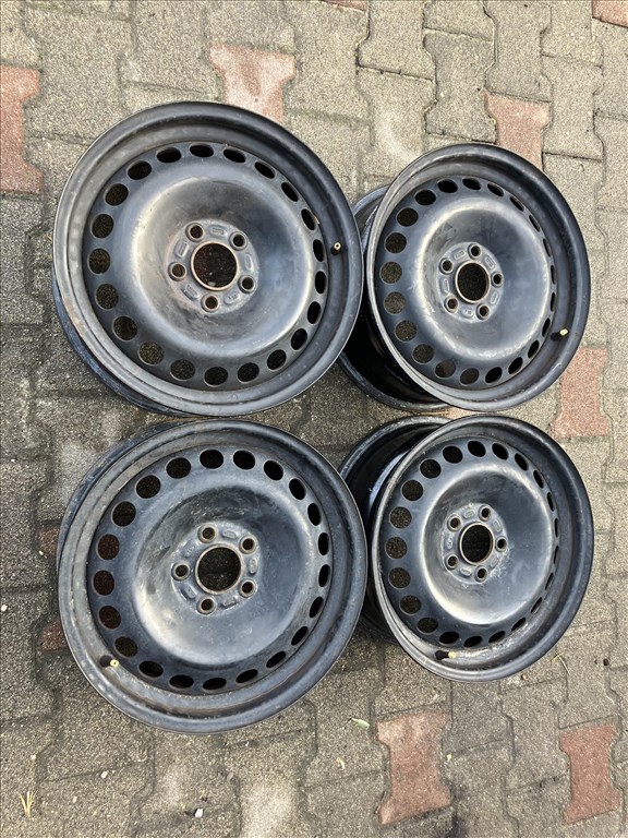  5x108 lyukosztású 6,5JJ 16" használt (gyári felni) lemezfelni 1. kép