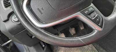 Opel Insignia A Sports Tourer 2.0 CDTI középkonzol 