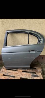 Jaguar S-type bal hátsó jobb hátsó ajtó