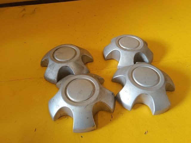 Toyota RAV4 (XA20) Felni kupak szett 1. kép