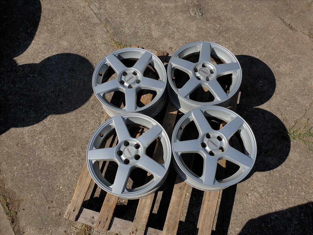 16" 5x100 Dezent 1. kép