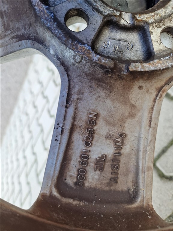  Golf 7 5x112 16" gyári alufelni garnitúra (29964) 11. kép