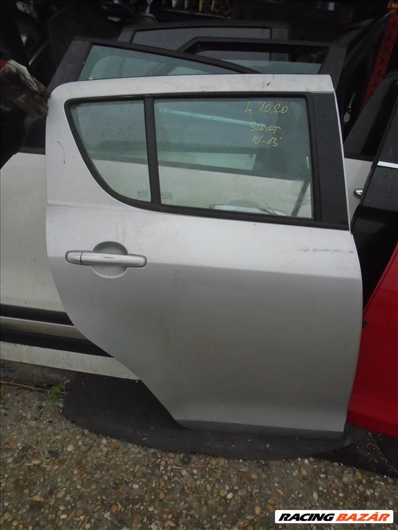 Suzuki Swift VI hátsó ajtó bal-jobb 4. kép