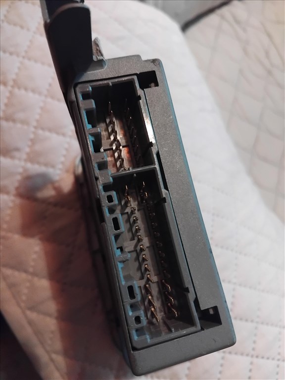 Alfa Romeo 147 ablakemelő kapcsoló 2. kép