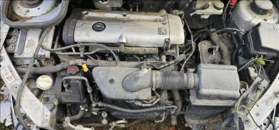 Peugeot 206cc rfn motor 