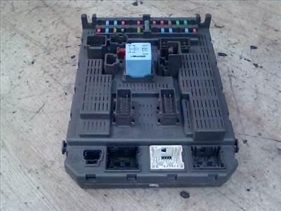 PEUGEOT 807 Biztosítéktábla BCM BSI BSM SAM GEM modul Utastér