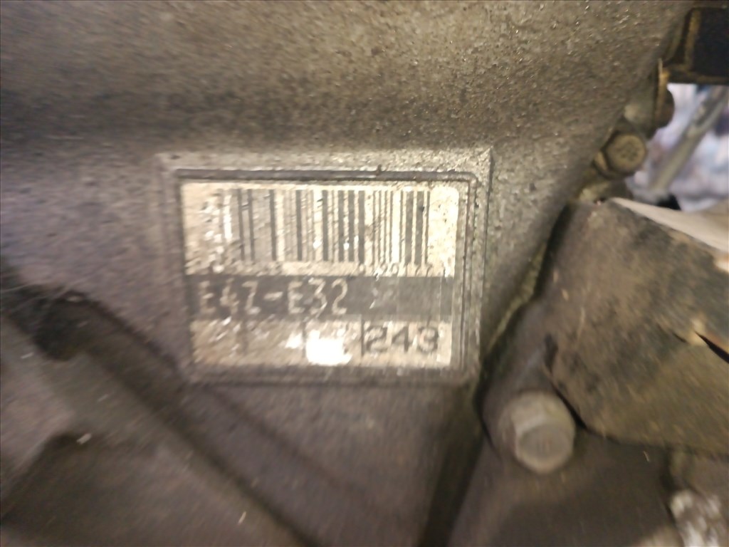 Toyota Corolla E12 fűzött blokk hengerfejjel  6. kép