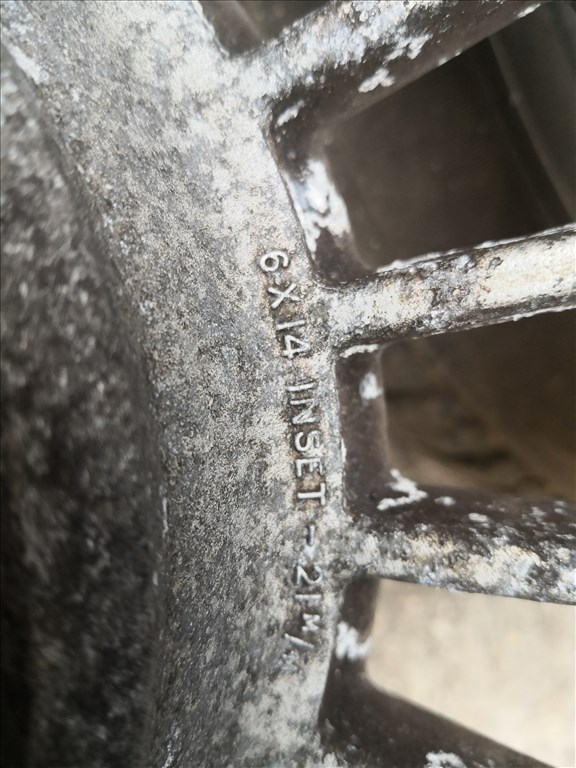 Retro , régi 14 -es 5x108 lyukosztású alufelni 2. kép