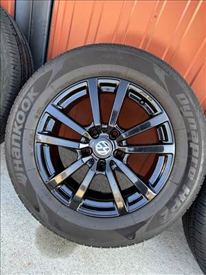  5x130 lyukosztású 18" újszerű Brock alufelni, rajta 255/60 újszerű Hankook Dynapro HP2 nyári 