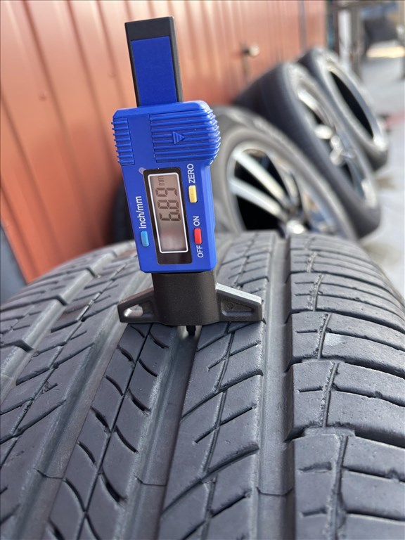  5x130 lyukosztású 18" újszerű Brock alufelni, rajta 255/60 újszerű Hankook Dynapro HP2 nyári  8. kép