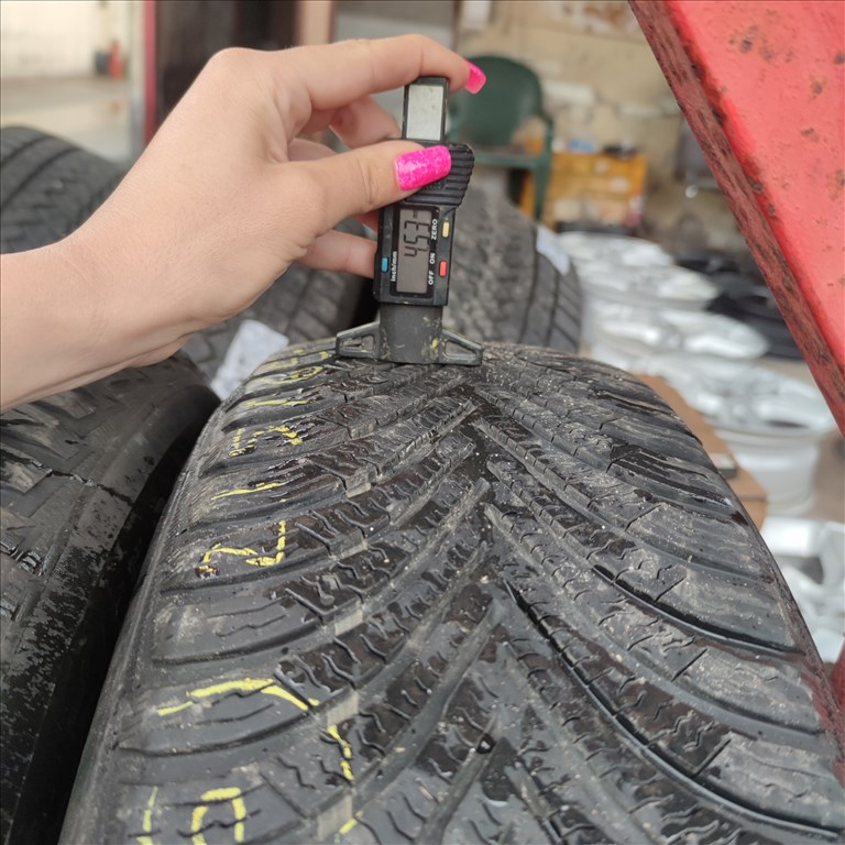 215/65 R17 Michelin téli gumi 40000ft a 4db/75/ 4. kép