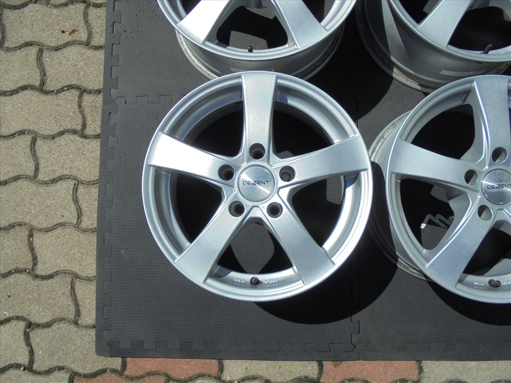 16-os 5 x 120-as Dezent alufelni eladó 3. kép