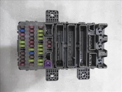 Honda Civic VIII biztosíték panel  smgg230 smge330