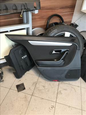 Volkswagen Passat CC bal hátsó ajtókárpit