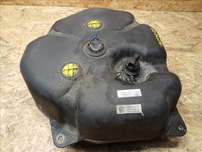 Mercedes E Class W212 (2009-2016) 2.2 Cdi Diesel AdBlue Tartály Szivattyúval 