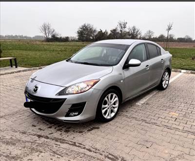 Eladó Mazda 3 1.6 MZR (1598 cm³, 105 PS)