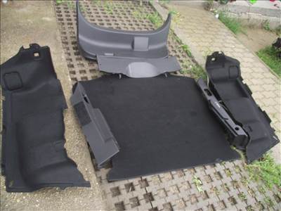 Mazda 6 GH csomagtér kárpit szett 5 ajtós 2008-