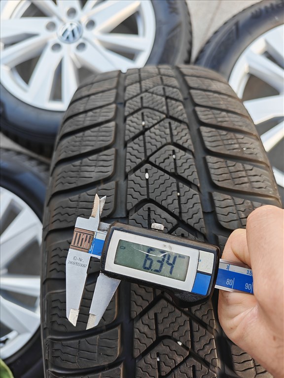 16" 5x112 VW "Karlstad" Touran, Golf, Caddy gyári alufelni szett új téligumikkal! 5. kép