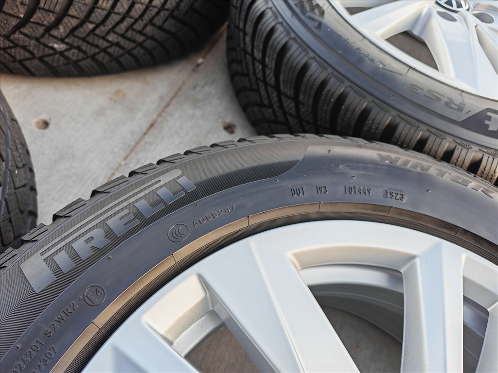 16" 5x112 VW "Karlstad" Touran, Golf, Caddy gyári alufelni szett új téligumikkal! 8. kép