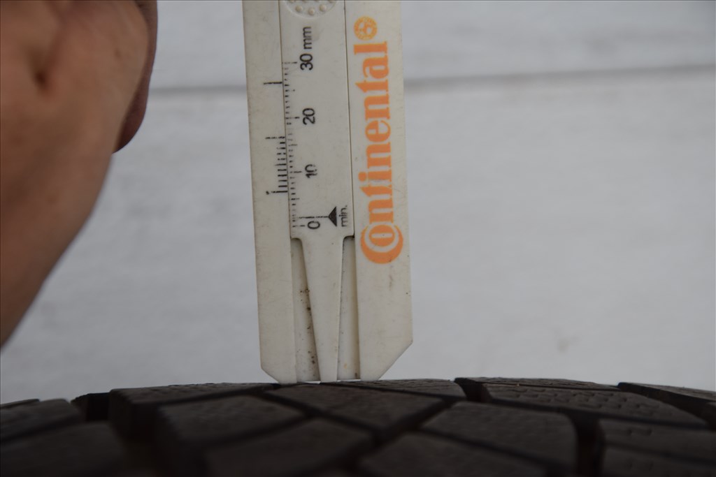  225/55 16  használt DunlopWinter Sport  téli  gumi 5. kép