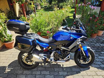 BMW F900 XR motorkerékpár 10405 km magyarországi 2 év garancia