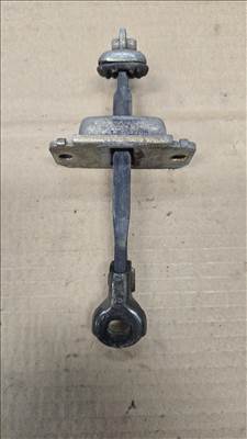 Mazda 6 (1st gen) jobb hátsó ajtóhatároló