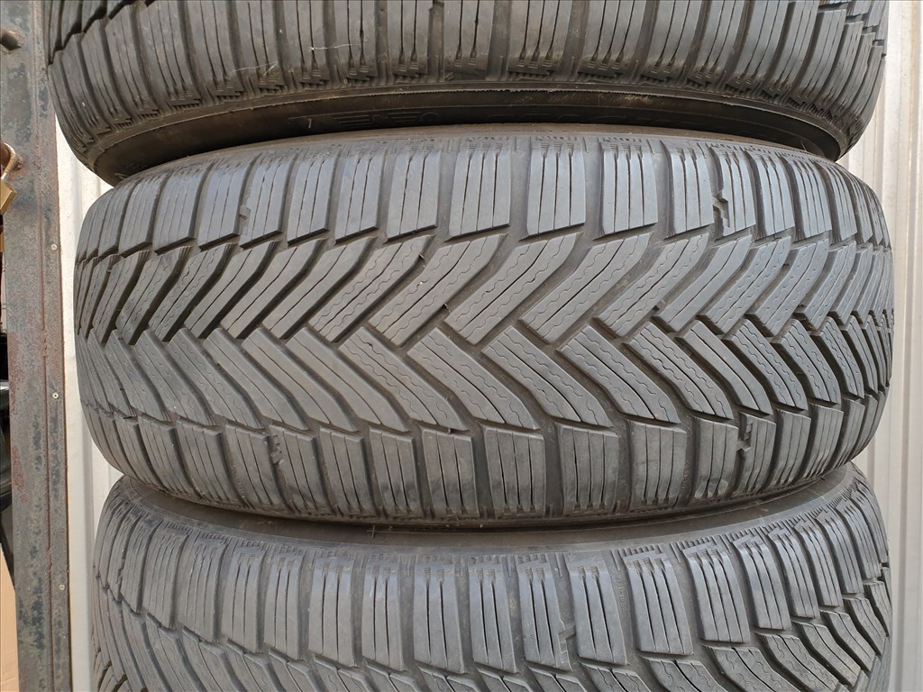  225/55 17 Michelin Alpin 6 3. kép