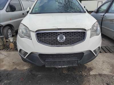 SsangYong Korando III Ssangyong korando 2.0xdi fényszóró 