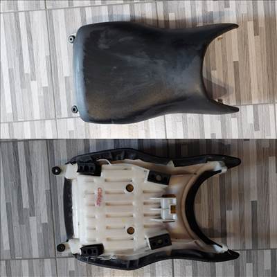 Honda CBF125 első ülés 