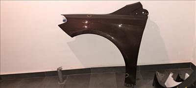 Mercedes B-osztály W246 sárvédő aluminium a2468810101