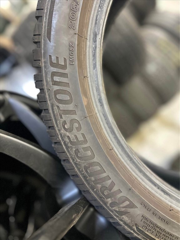  205/5017" újszerű Bridgestone téli gumi 205/50R17, 205/50 R17 5. kép