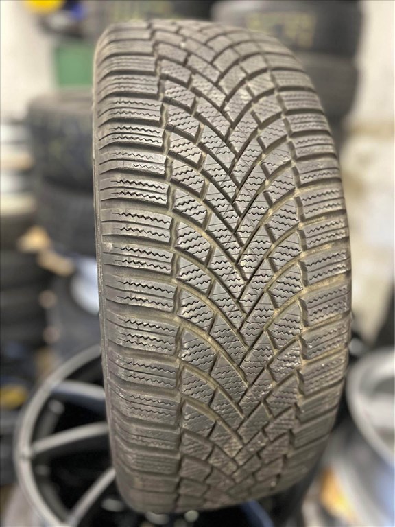  205/5017" újszerű Bridgestone téli gumi 205/50R17, 205/50 R17 8. kép