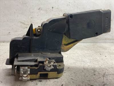 VOLVO V40 Jobb hátsó Ajtózár