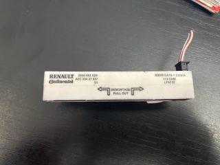 RENAULT FLUENCE (L30) Kulcs Nélküli Nyitás Jeladó