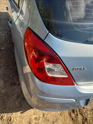 Opel corsa d 5 ajtós bal hátsó lámpa 