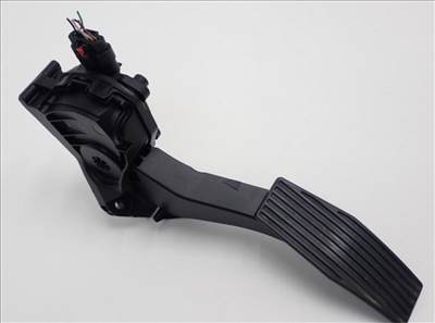 Opel Astra K elektromos gázpedál 13373776