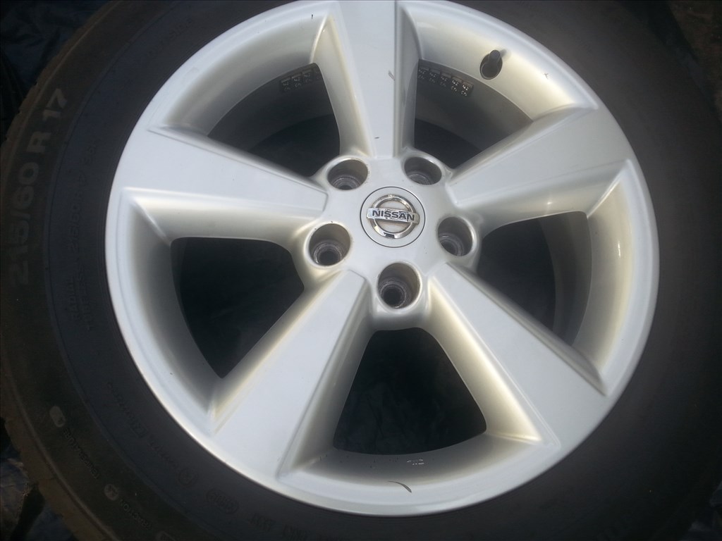  5x114.3 lyukosztású17" újszerű gyári Nissan Qashqai alufelni 1. kép