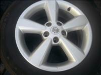  5x114.3 lyukosztású17" újszerű gyári Nissan Qashqai alufelni