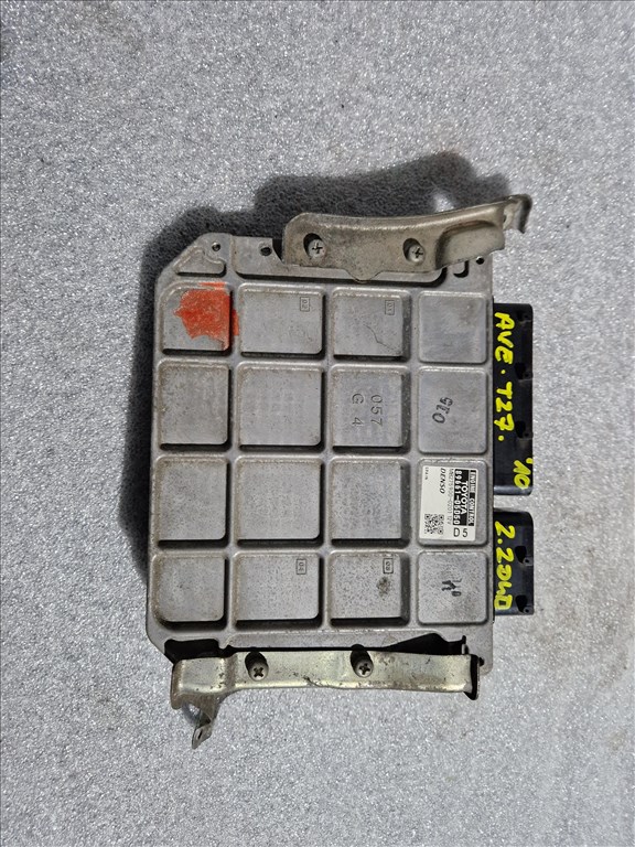 TOYOTA AVENSIS T27 2.2 D4D motorvezérlő 8966105D50 1. kép