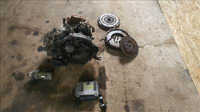 2013 Kia Sportage 1.7 crdi váltó          23.11.20