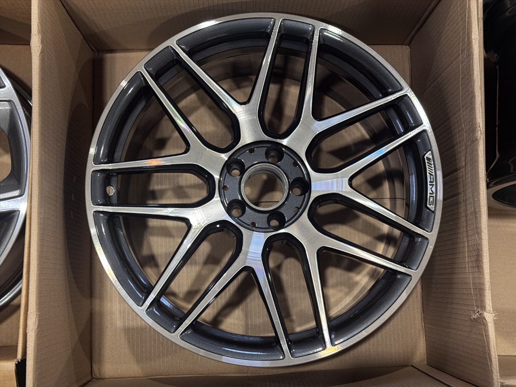 R20 Original mercedes 9.5J ET25 - A2134013000  / A213 401 3000  1db alufelni felni 1. kép