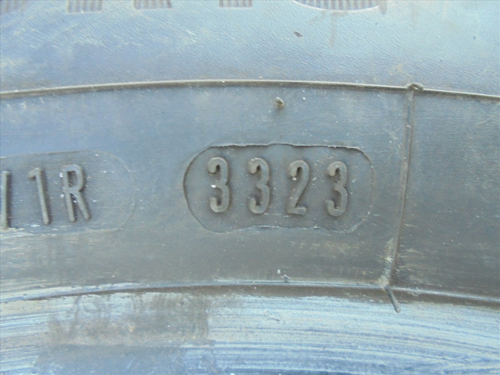 195/60 R 16-os 2023-as Dunlop téli gumi szinte új eladó 7. kép