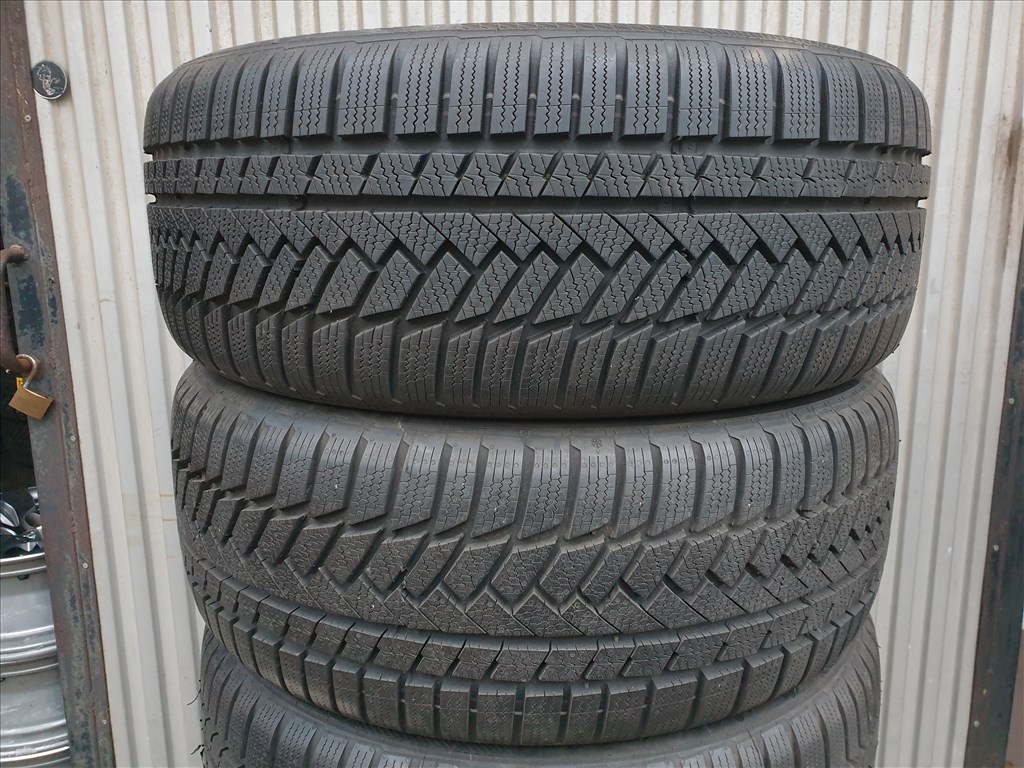  225/50 17 Continental WinterContact TS850P 2. kép