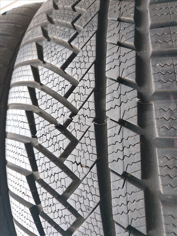  225/50 17 Continental WinterContact TS850P 5. kép